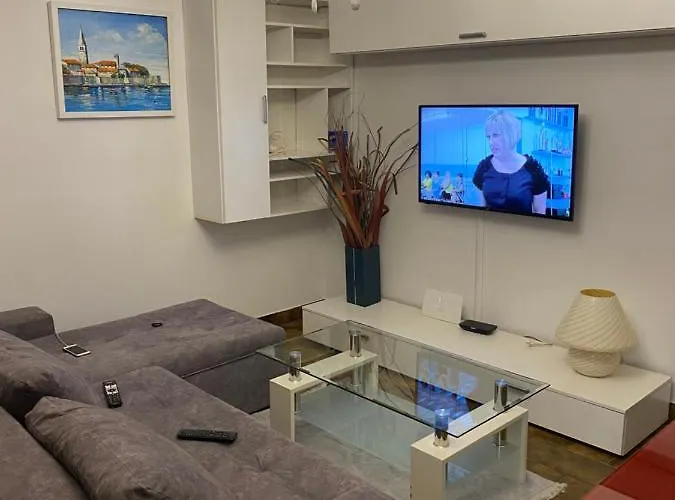 アパート Nela ポレッチ